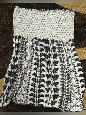 Black & White Smocked Strapless Top